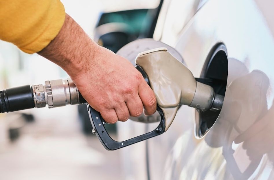 Analysts cited an increase in the official price of fuel as the main cause of Egypt's inflation rise