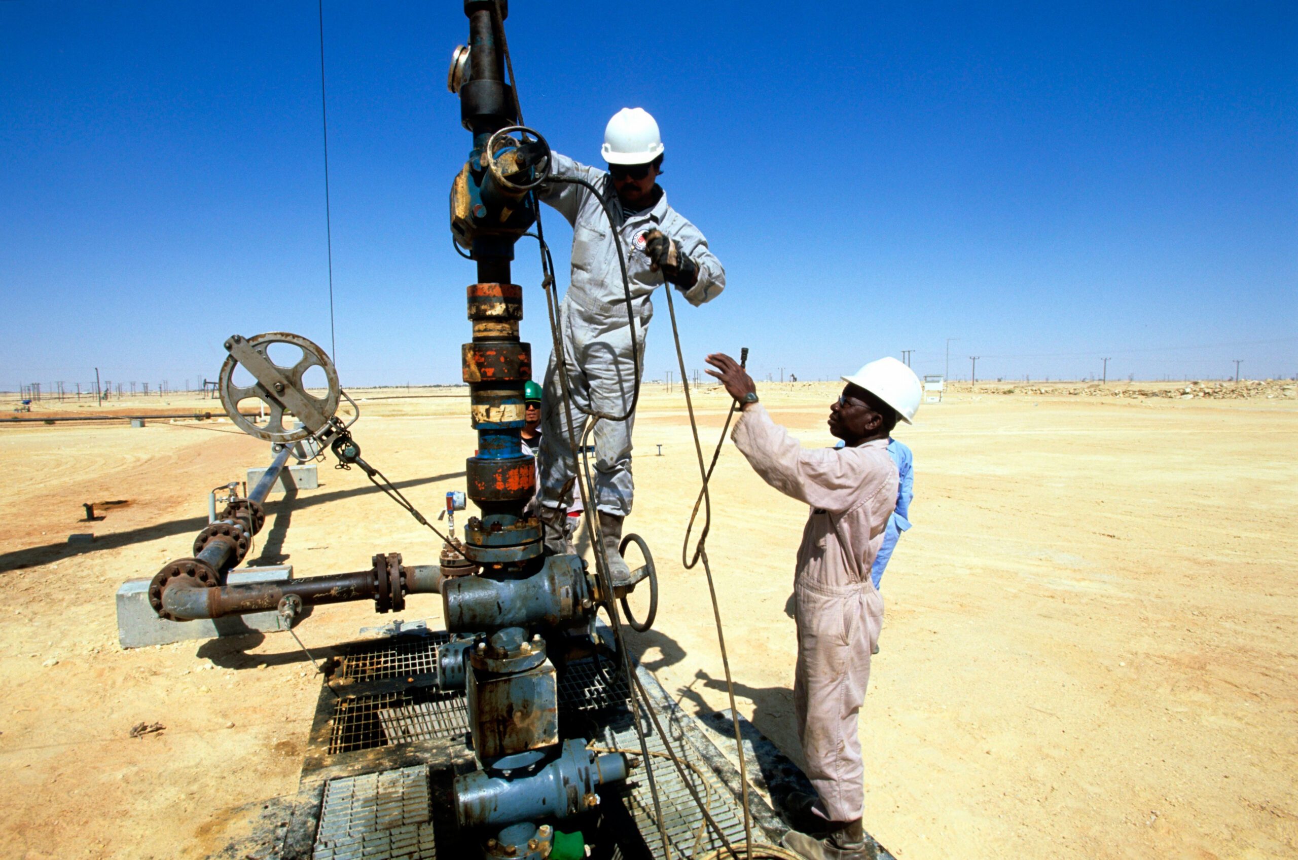 Unexpected high oil prices allowed Oman to overcome its predicted budget deficit