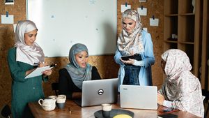 Gulf business schools, Gulf executive training, GCC executive training. GCC business schools