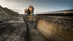 A gas pipeline under construction. OQGN operates Oman's 4,000 km gas pipeline network