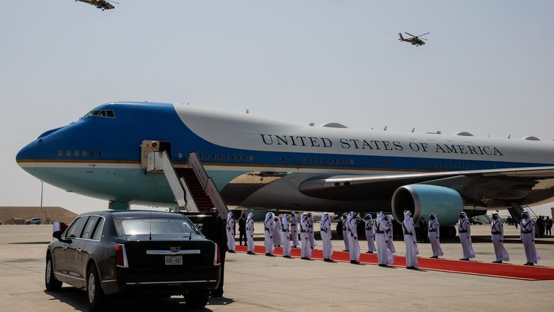 The Qatari gift of a 'Palace in the Sky' jet to US President Donald Trump will require substantial refitting before it can replace the current Air Force One