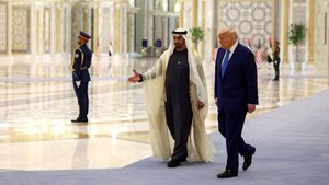 Donald Trump was greeted by Sheikh Mohamed bin Zayed Al Nahyan at Qasr Al Watan