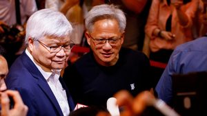 TSMC CEO C.C. Wei (left) and Nvidia CEO Jensen Huang. TSMC has held multiple talks with US envoy Steve Witkoff and Abu Dhabi's MGX