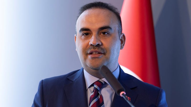 Mehmet Kacır, minister of industry and technology, said incentives would include funding of up to 25 percent of machinery costs