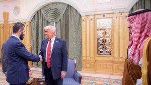 President Donald Trump meets with President Ahmed al-Sharaa. With US sanctions lifted, Syria begins work on a new free zone, a key economic move by the Syrian President's administration