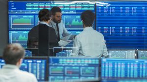 GCC debt issuance fell sharply in the first five months of the year but observers say this is because activity in 2024 was unusually high